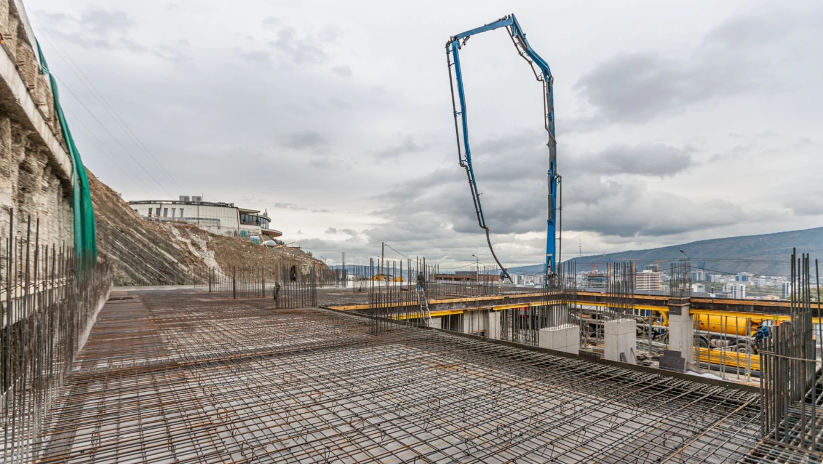 მშენებლობის პროგრესი - სექტემბერი