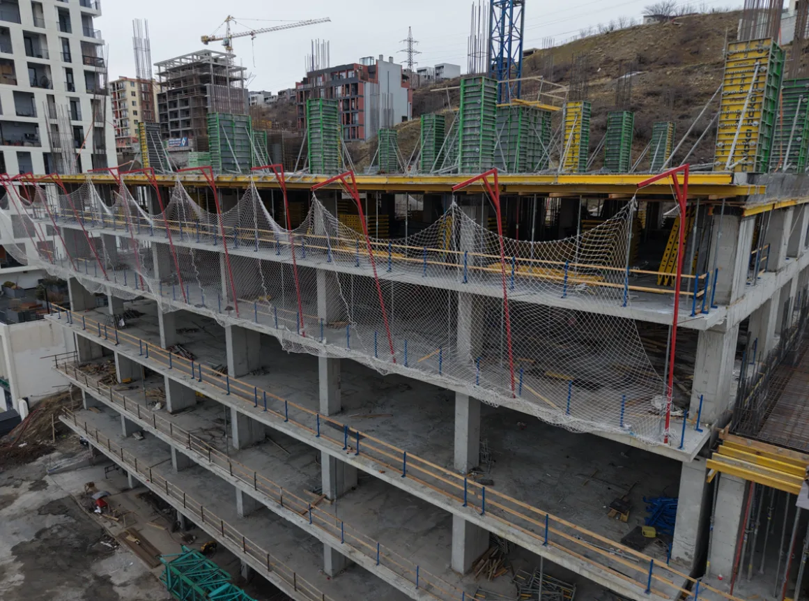 მშენებლობის პროგრესი - იანვარი